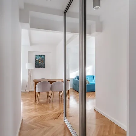 Daire Urban Chic - One-bedroom Near Polin Museum, Anielewicza *