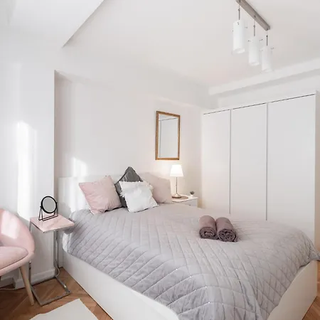 アパート Urban Chic - One-bedroom Near Polin Museum, Anielewicza