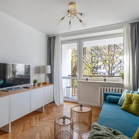Urban Chic - One-bedroom Near Polin Museum, Anielewicza *